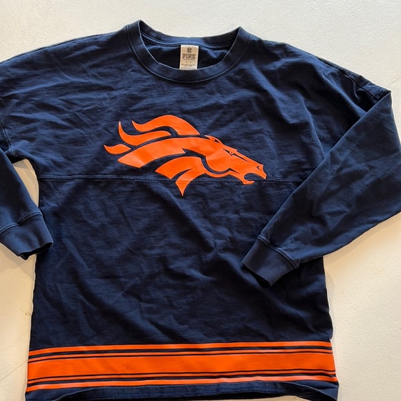 Victoria secret PINK Denver broncos long sleeve - Picture 4 of 6